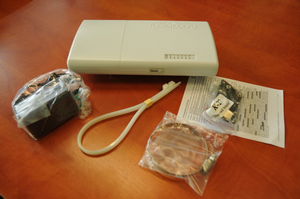 CRS105-5S-FB vista caja