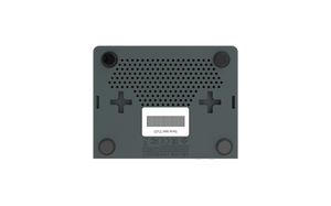 RouterBOARD RB760iGS hEX S vista inferior con detalles técnicos