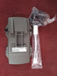 NetMetal 5 triple MikroTik RB921UAGS-5SHPacT-NM empaque original